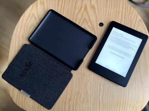 Kindle Paperwhite 7e generatie met leren Kindle Cover