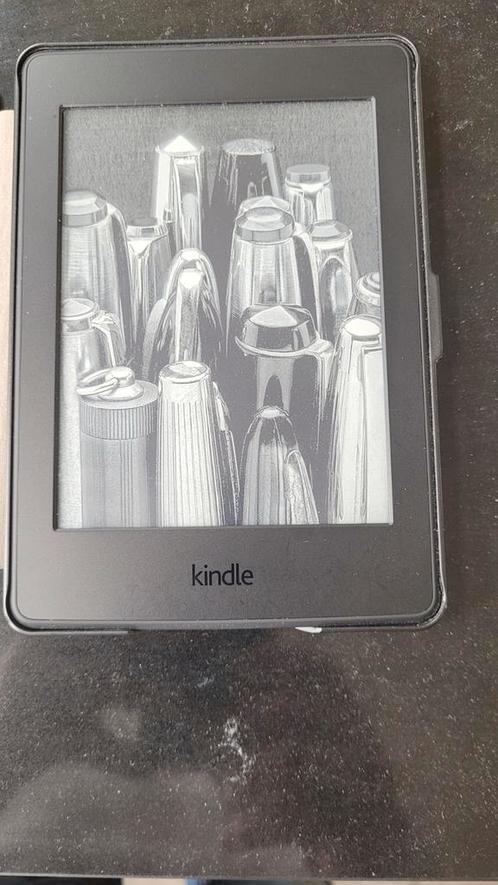 Kindle Paperwhite E-reader (Generation-7th) - 6quot