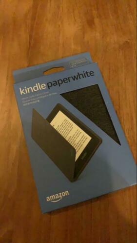 Kindle Paperwhite hoesje 10th generation  zwart