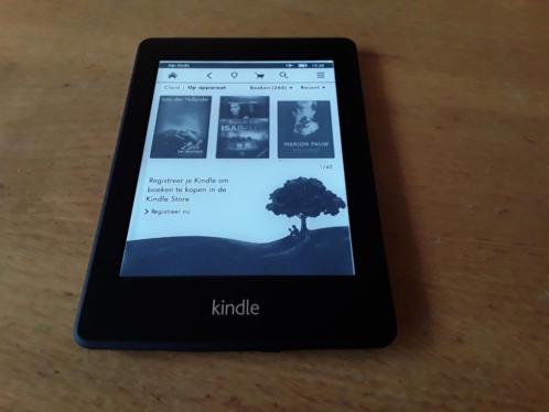 Kindle Paperwhite met verlichting en 265 boeken