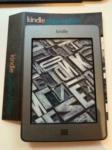 Kindle Touch 2012 4gb touchscreen E-reader