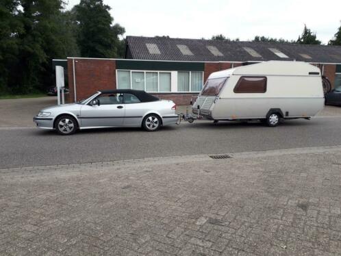 Kip Caravan bj 84   Klokgaaf met kopkeuken.