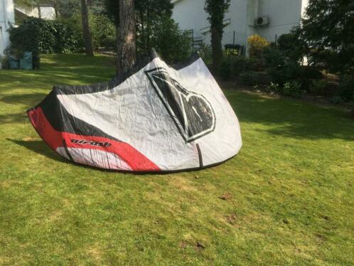 Kite Airush Lithium 8m met bar en bag