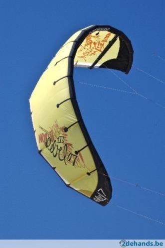  kite north rebel 14 m2 uit 2007 met bar en tas 