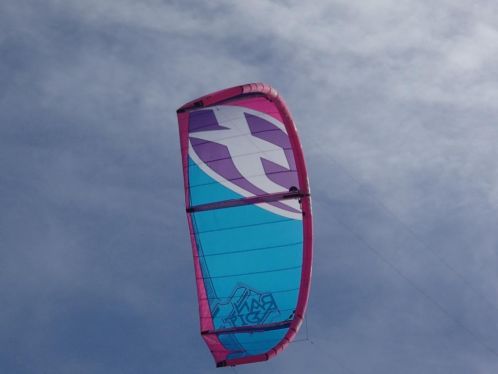 Kiteset F-one bandit 7 2014 met 6m,8m en 10m en bar