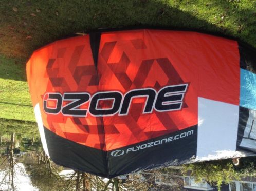 Kitesurf ozone kite 12m 2014 compleet, geen beschadigingen