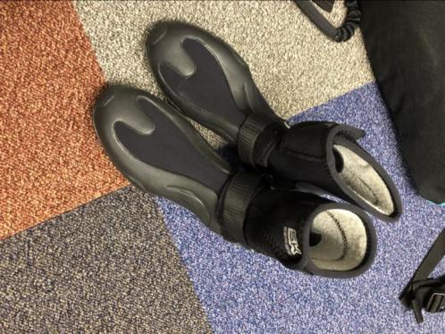 Kitesurf schoen maat 44