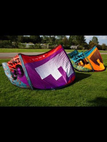 Kitesurfset Liquid Force envy 2015