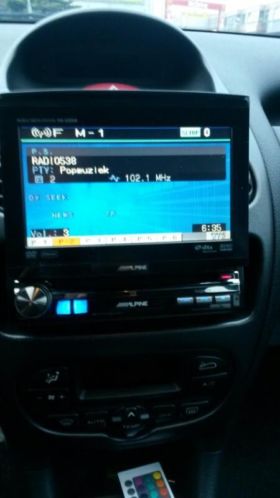 Klapscherm radio alpine iva d105r 