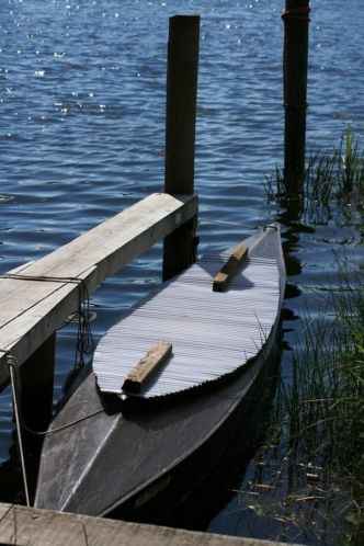 Klassiek houten kano