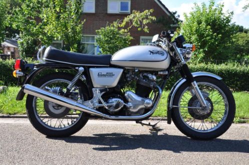 Klassieke motor  Classic bike Norton Commando 850