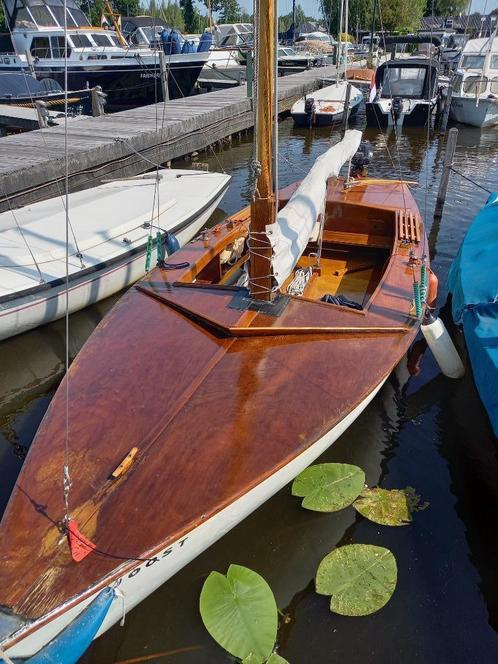 Klassieke open zeilboot, Flytour met ligplaats in Loosdrecht