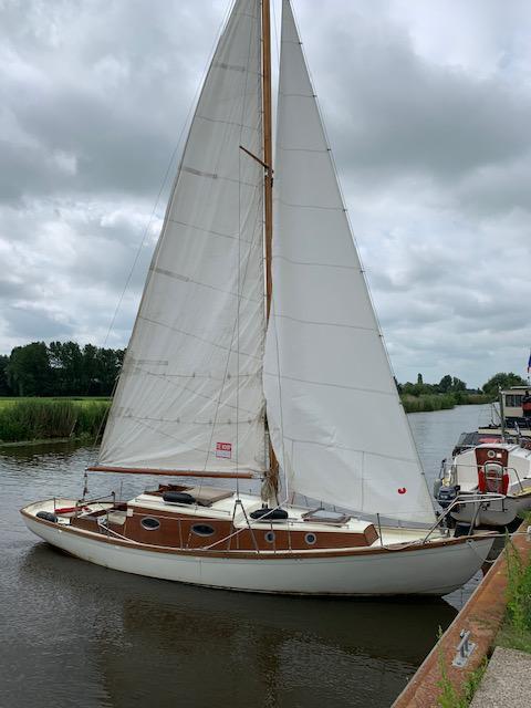 Klassieke opknap zeilboot