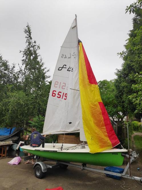 Klein zeilbootje
