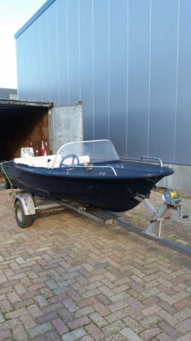 kleine speed boot met 25pk 2 takt