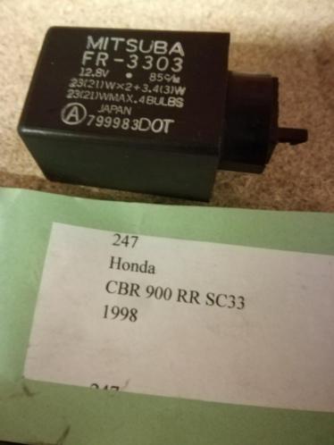 Knipperlicht relais Honda CBR 900 RR fireblade 19981999