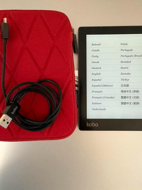 Kobo Aura 1ste editie met USB kabel en hoesje