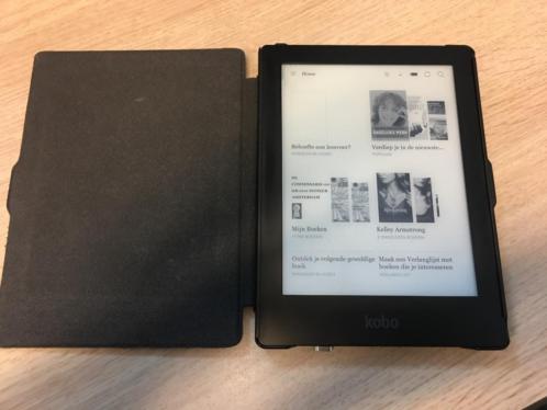 Kobo Aura HD met housje, magnetic USB kabel