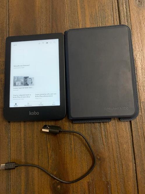 Kobo Clara 2E 16 GB 6 Inch Display met Hoes en Lader