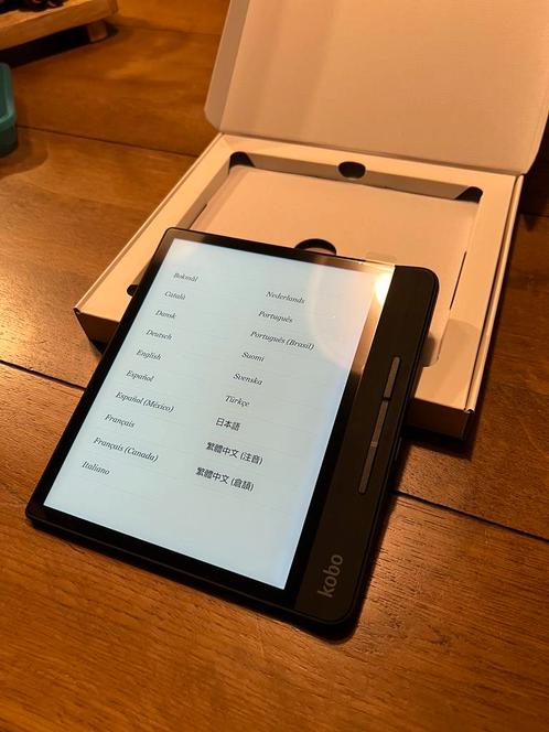 Kobo E-reader 8 inch - refurbished - niet gebruikt