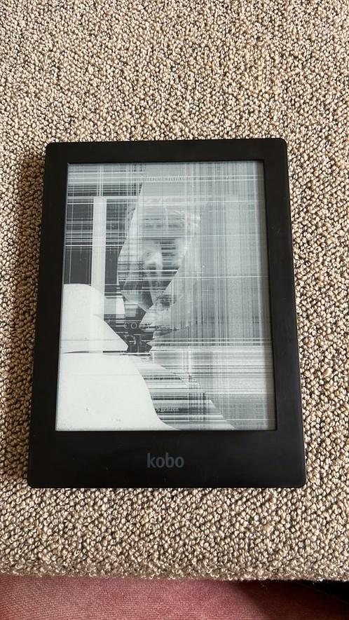 Kobo ereader. Scherm is kapot.