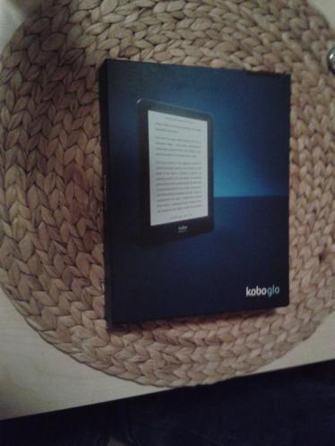 Kobo Glo E reader