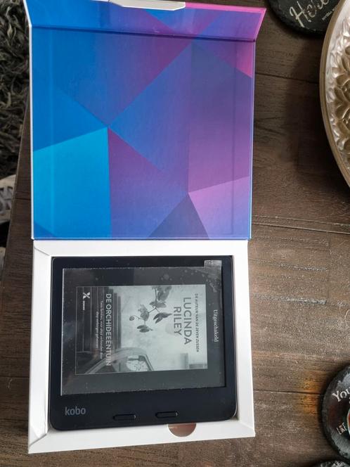 KOBO LIBRA 2