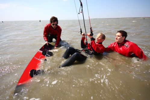 Komend weekend (3 en 4 oktober) kitesurfles in Oostvoorne 