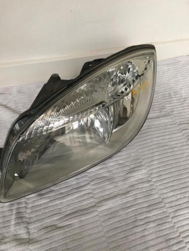 Koplamp skoda fabia 2010