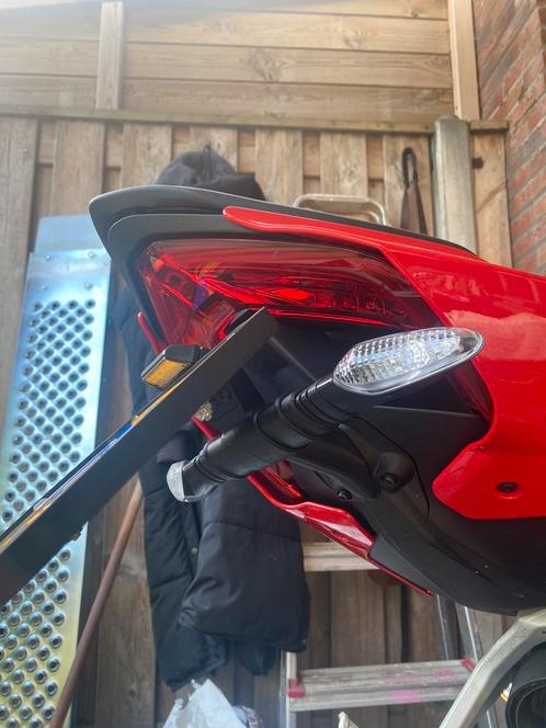 Korte kentekenhouder tail tidy streetfighter panigale v2v4