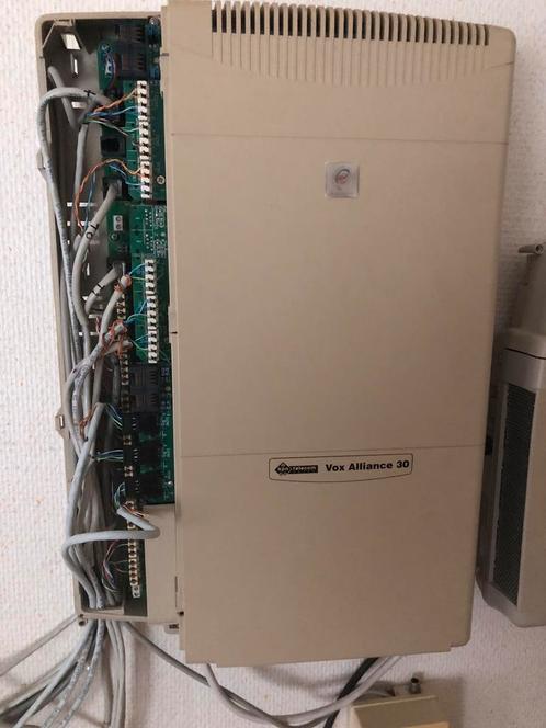 Kpn VOX Alliance 30 ISDN2 telefoon centrale