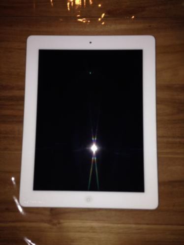 Krasvrij iPad 2 zo goed als nieuw incl. Toebehoren en hoesje