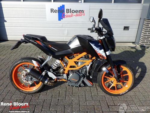 KTM 390 Duke ABS (bj 2015)