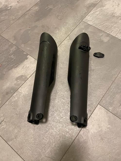 KTM SMR450 2023 fork covers zwart