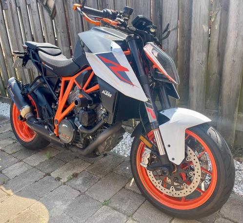 Ktm superduke 1290r ABS Akrapovic,Dealeronderhouden, 2017