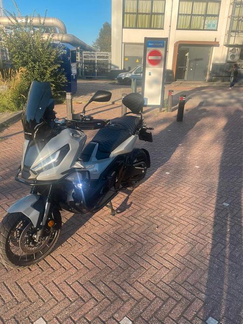 Laatste kans Honda X-ADV 750 Nardo Grey Vol optie