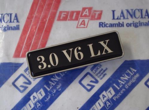 Lancia Thema 3.0 V6 LX grill embleem badge logo typeplaatje
