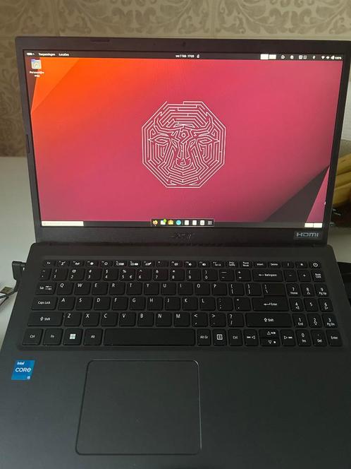 Laptop Acer extensa 15 (UbuntuLinux)