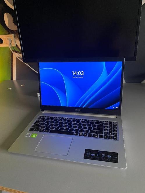 Laptop zilver (Acer Aspire 5)