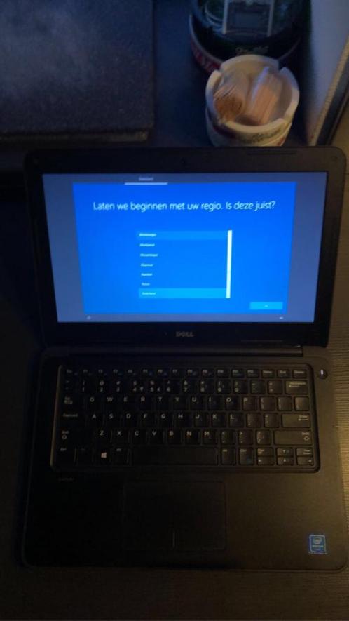 Laptop zwart latitude 3380 inclusief lader  gratis hoes