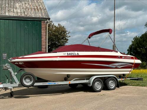 Larson LXi 208 Bowrider Speedboot