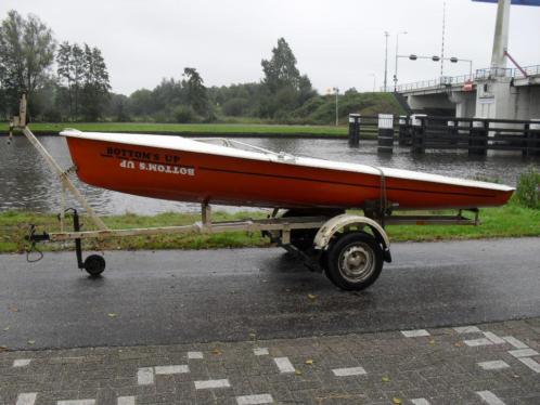 Laser zeilboot incl trailer bijbootje roeibootje kinderen