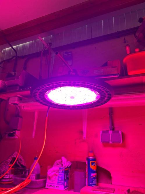 Led grow light Pro-ufo1000 watt