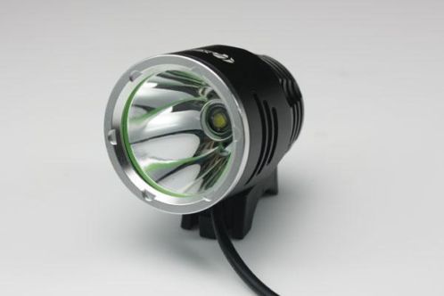 LED hoofdlamp voor nachtvissen ext. accu  beste getest 