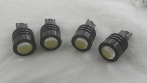 LED XENON ( Stadslicht ) Voor Alle Auto039s amp Scooters ..