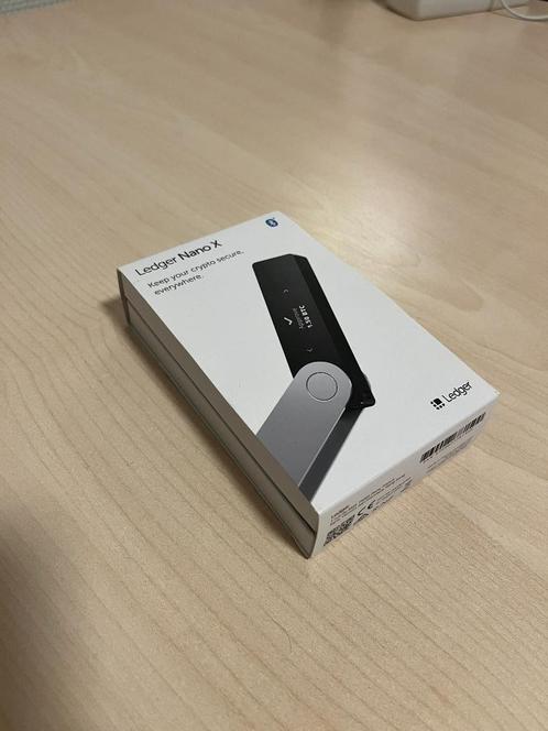 Ledger Nano X - Hardware Crypto Wallet