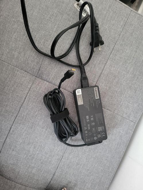 Lenovo adapter 65W