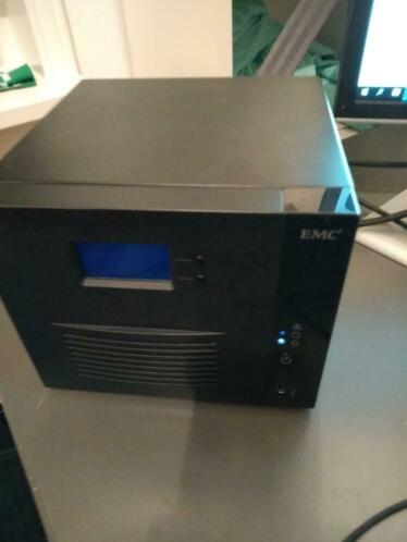 Lenovo Iomega ix4 300d nas met 8TB (4x 2Tb Barracuda)