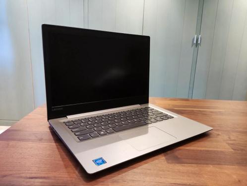 Lenovo schoolwerk laptop dun Intel SSD Studie