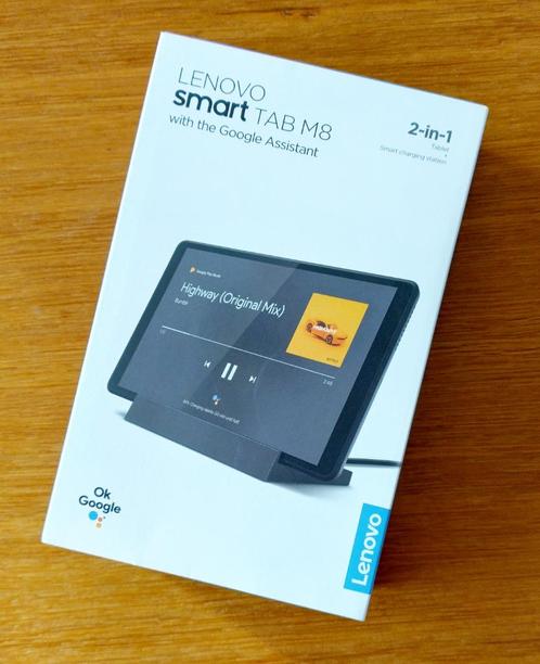 Lenovo Smart Tab M8 Tablet met docking station (in de doos)